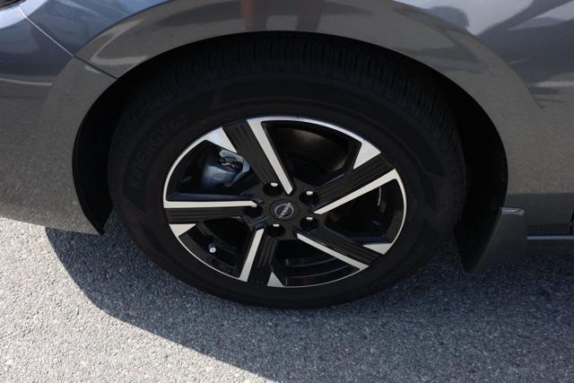 new 2025 Nissan Sentra car, priced at $20,689