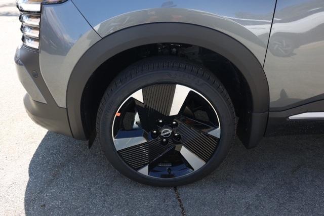 new 2026 Nissan Kicks car, priced at $26,673