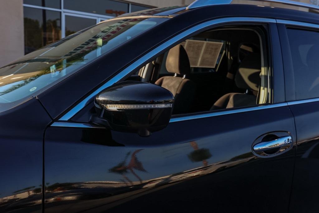 used 2015 Nissan Rogue car, priced at $10,995