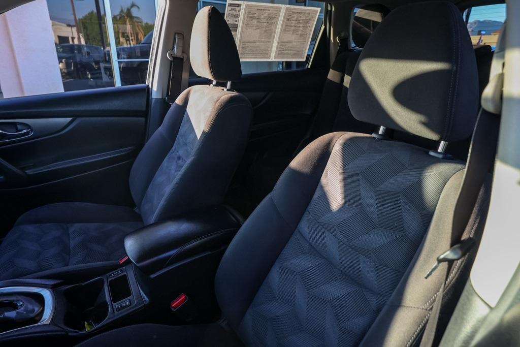 used 2015 Nissan Rogue car, priced at $10,995