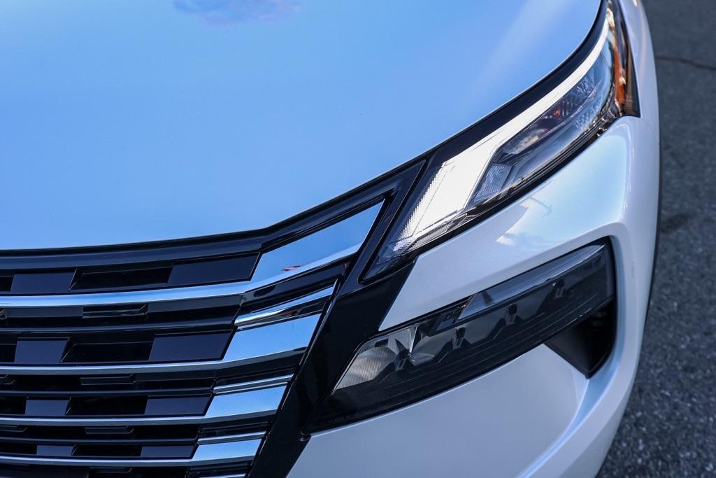 new 2026 Nissan Rogue car, priced at $29,085