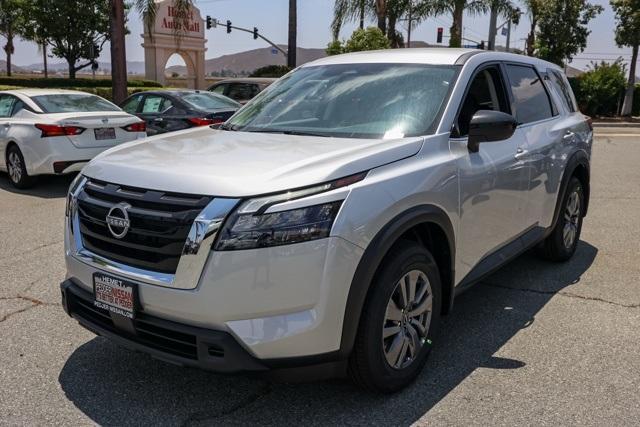 new 2025 Nissan Pathfinder car, priced at $29,921
