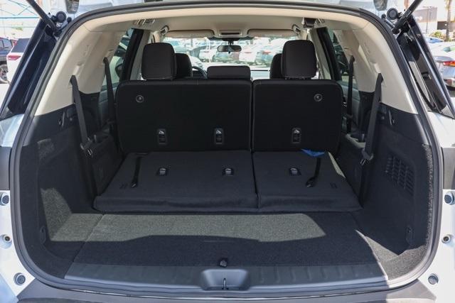 new 2025 Nissan Pathfinder car, priced at $29,921