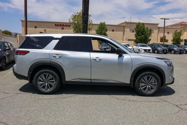 new 2025 Nissan Pathfinder car, priced at $29,921