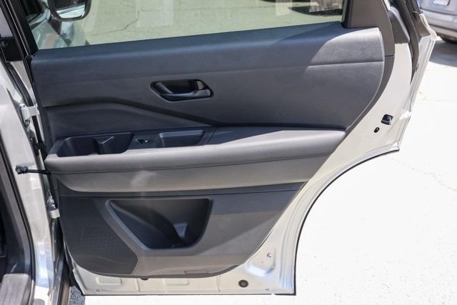 new 2025 Nissan Pathfinder car, priced at $29,921