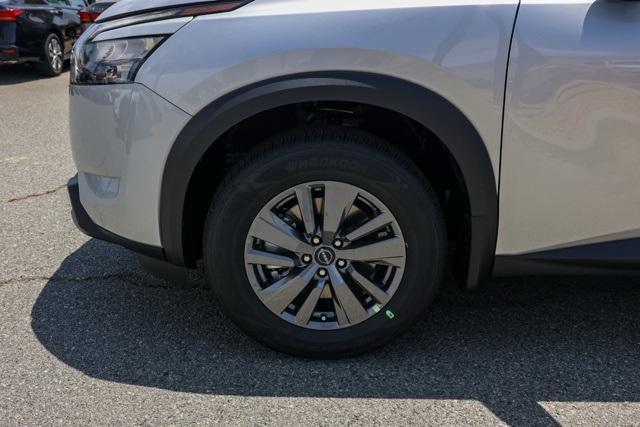 new 2025 Nissan Pathfinder car, priced at $29,921