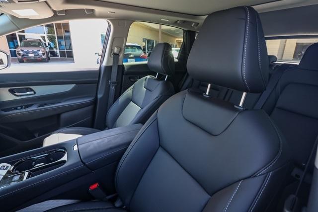 new 2025 Nissan Murano car, priced at $40,989