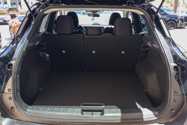 new 2025 Nissan Kicks car, priced at $23,004