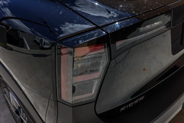 new 2025 Nissan Kicks car, priced at $23,004