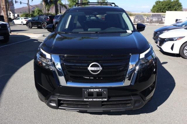 new 2025 Nissan Pathfinder car, priced at $33,669