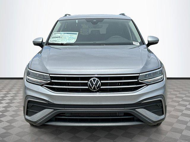 new 2024 Volkswagen Tiguan car, priced at $30,881