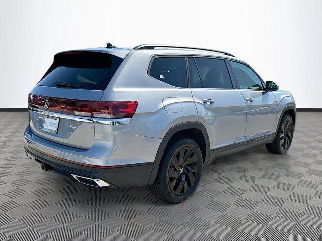 new 2025 Volkswagen Atlas car, priced at $44,015