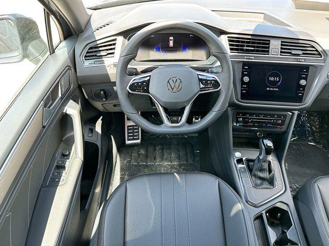 new 2024 Volkswagen Tiguan car, priced at $33,805