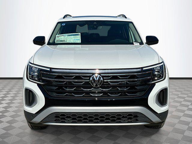 new 2025 Volkswagen Atlas car, priced at $45,353