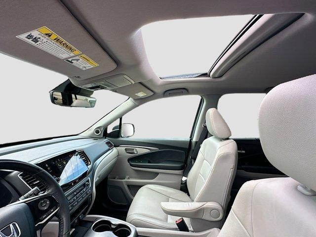 used 2022 Honda Pilot car, priced at $29,488