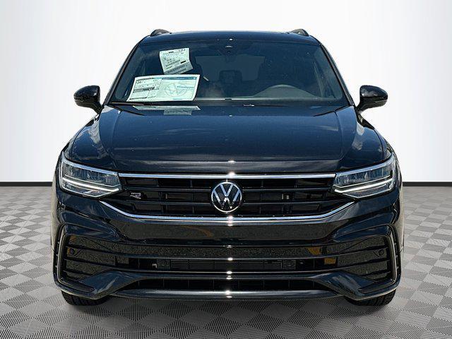 new 2024 Volkswagen Tiguan car, priced at $33,889