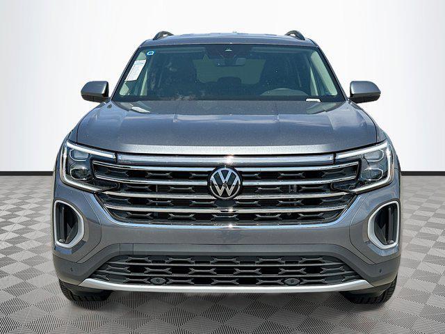 new 2024 Volkswagen Atlas car, priced at $41,997