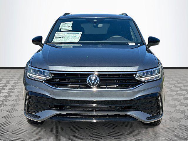 new 2024 Volkswagen Tiguan car, priced at $31,993