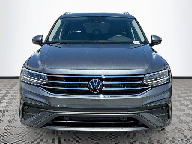 new 2024 Volkswagen Tiguan car, priced at $30,901