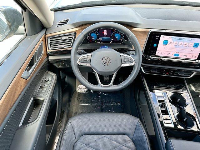 new 2024 Volkswagen Atlas car, priced at $40,199