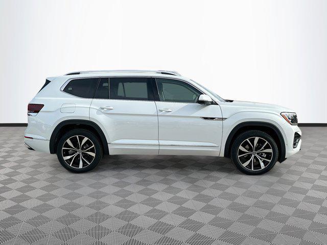 new 2025 Volkswagen Atlas car, priced at $50,993