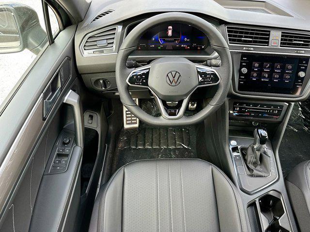 new 2024 Volkswagen Tiguan car, priced at $32,993