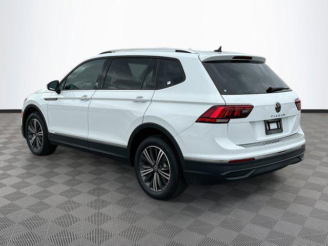 new 2024 Volkswagen Tiguan car, priced at $27,500