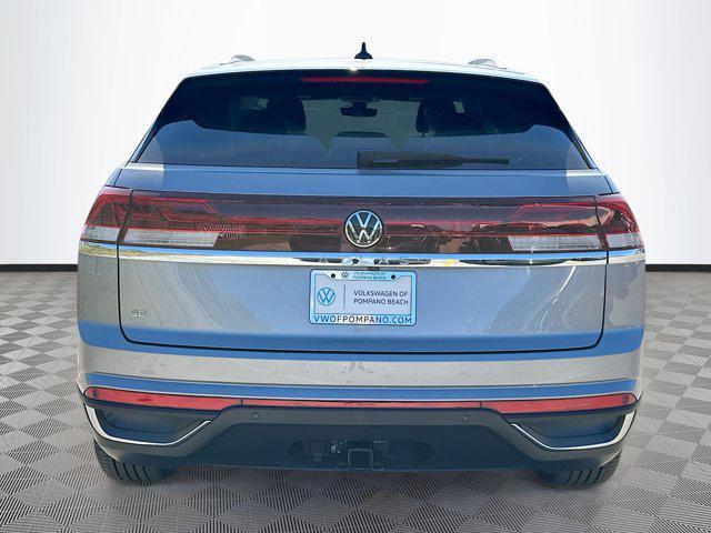 new 2025 Volkswagen Atlas Cross Sport car, priced at $40,000