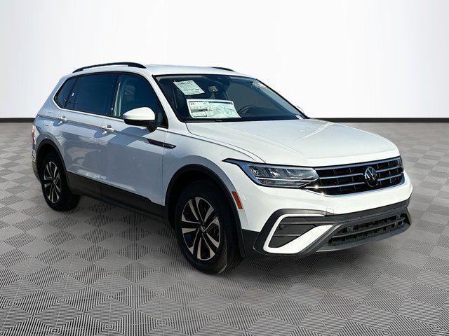 new 2024 Volkswagen Tiguan car, priced at $26,793