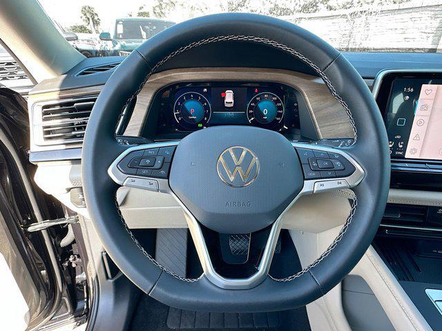 new 2025 Volkswagen Atlas car, priced at $37,000