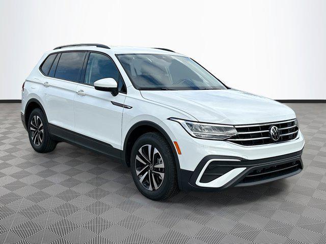 new 2024 Volkswagen Tiguan car, priced at $25,993