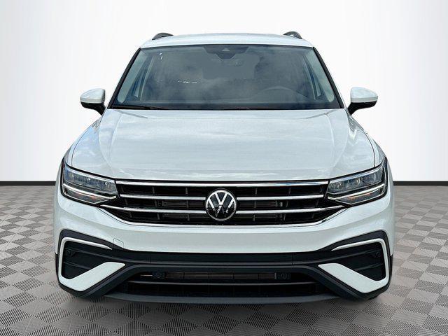 new 2024 Volkswagen Tiguan car, priced at $25,993