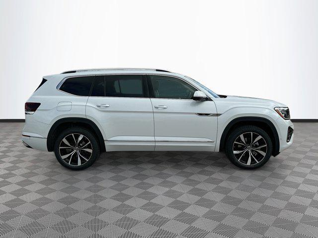 new 2024 Volkswagen Atlas car, priced at $53,997