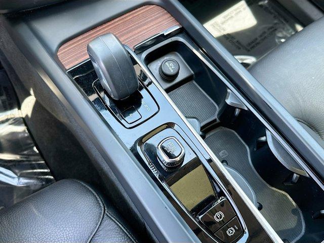 used 2024 Volvo XC60 car, priced at $36,420