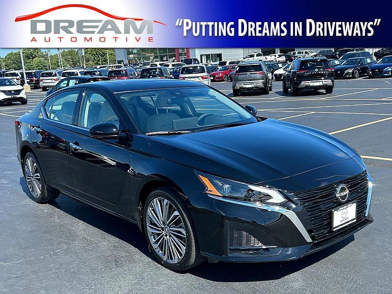 new 2024 Nissan Altima car, priced at $33,830