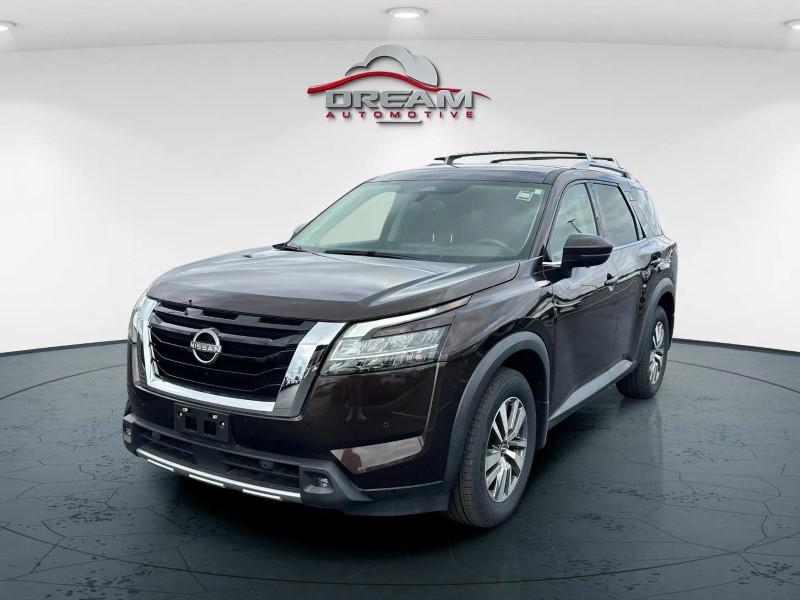 used 2022 Nissan Pathfinder car, priced at $29,000