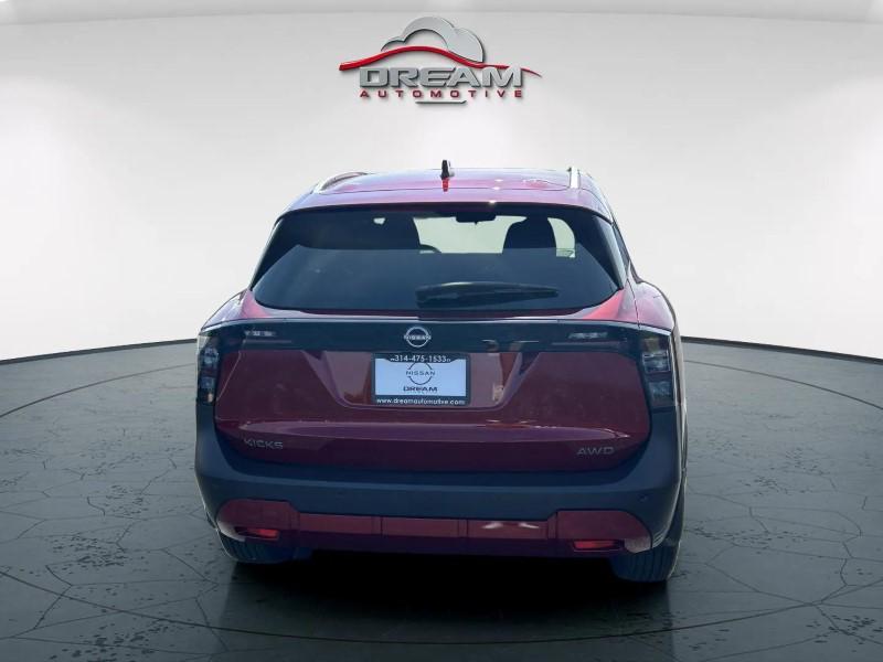 new 2025 Nissan Kicks car, priced at $30,685