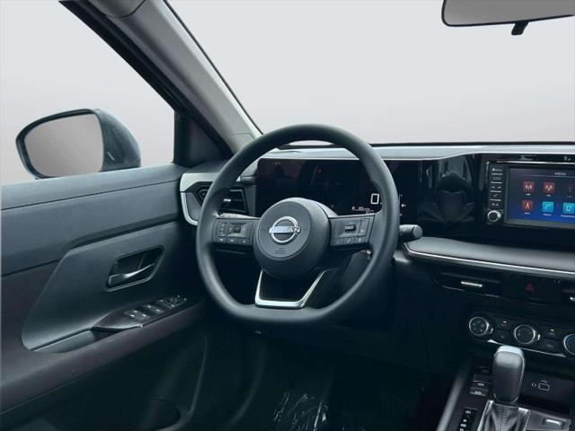new 2025 Nissan Kicks car, priced at $22,045