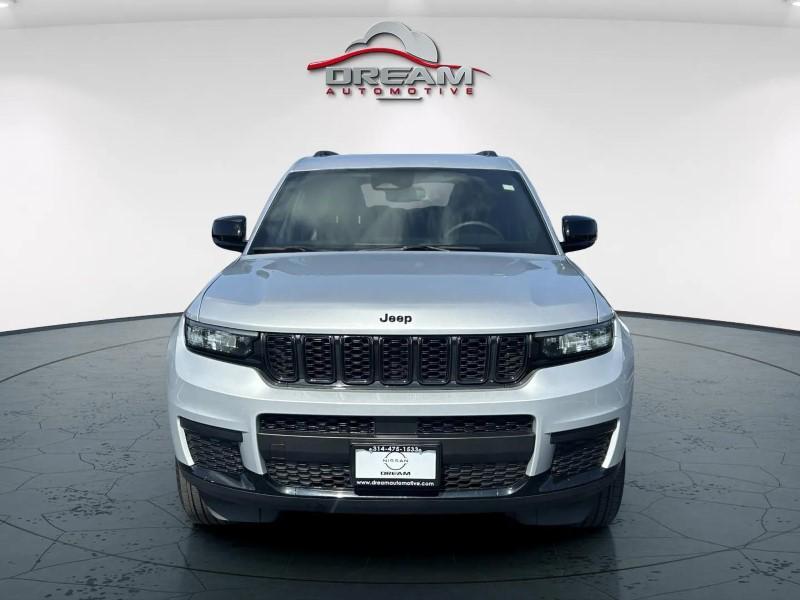 used 2024 Jeep Grand Cherokee L car, priced at $31,980