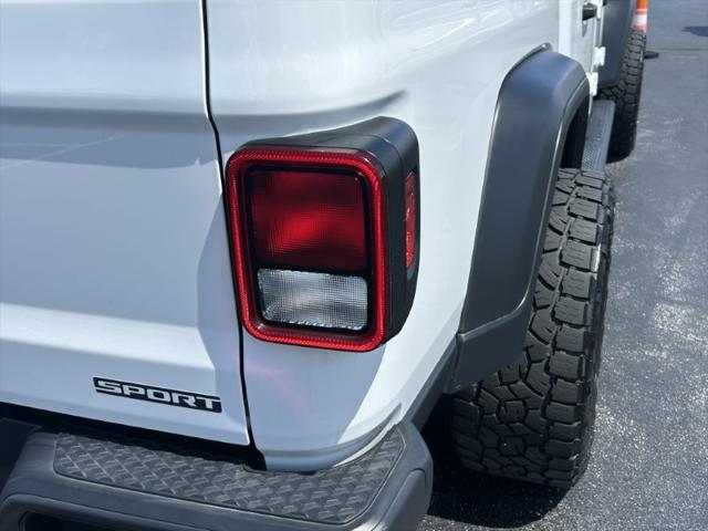 used 2020 Jeep Gladiator car, priced at $27,502