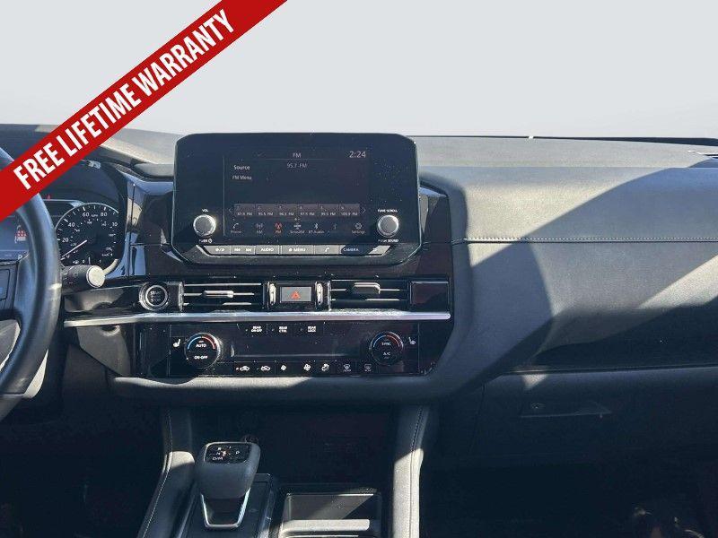 used 2022 Nissan Pathfinder car, priced at $28,567