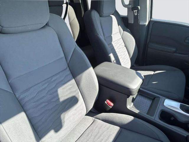 new 2025 Nissan Frontier car, priced at $33,488