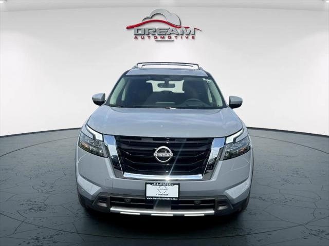 new 2025 Nissan Pathfinder car, priced at $47,325