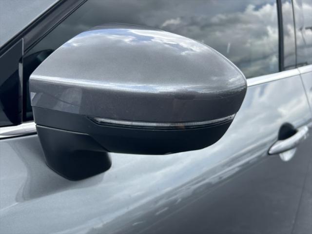 used 2022 Nissan Pathfinder car, priced at $25,000