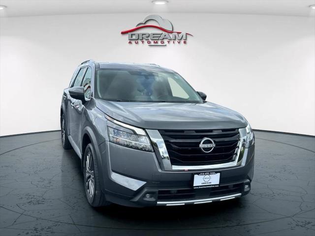 used 2022 Nissan Pathfinder car, priced at $25,000