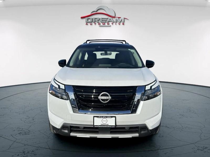 new 2025 Nissan Pathfinder car, priced at $44,467