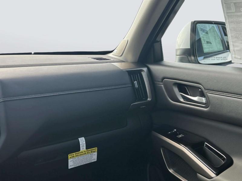 new 2025 Nissan Pathfinder car, priced at $47,396