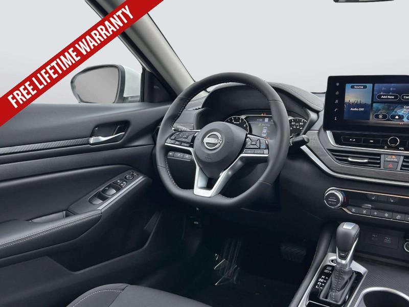new 2025 Nissan Altima car, priced at $29,475