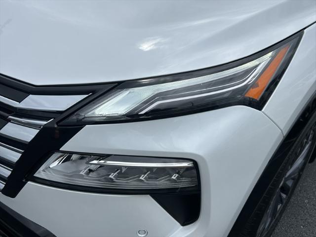 new 2025 Nissan Rogue car, priced at $40,382
