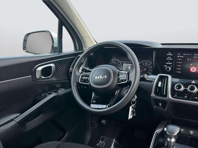 used 2023 Kia Sorento car, priced at $28,000